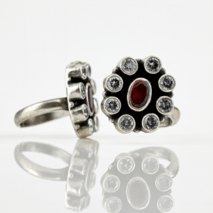 925 Pure Silver Glossy Antique Finished CZ Toe Ring / Bichiya